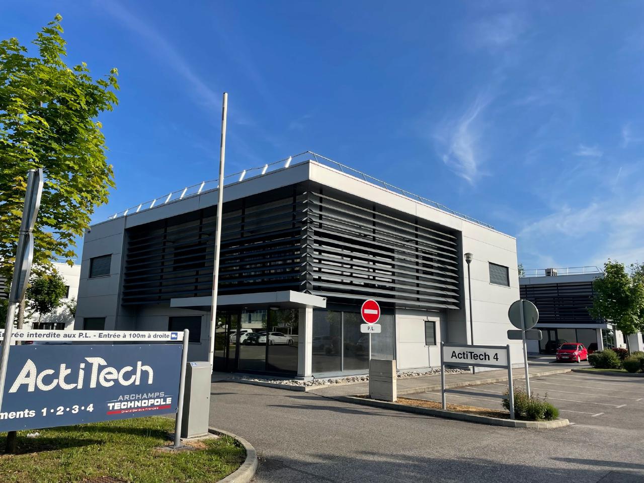 Bureau Archamps 1107m² Location bureau Archamps Haute-Savoie OLBUR2203408 3